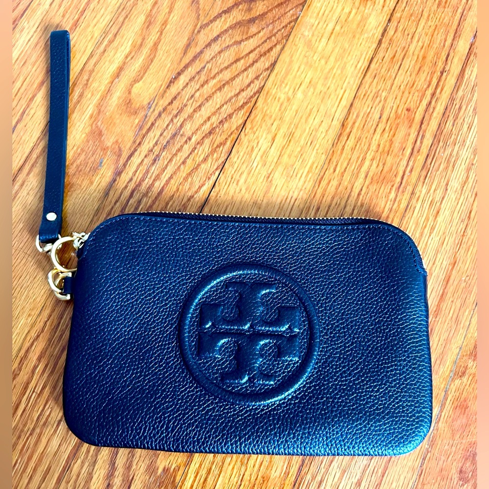 Tory Burch Black Leather Wristlet